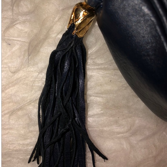 🌺vintage C-C bag 🌺 - Picture 8 of 12